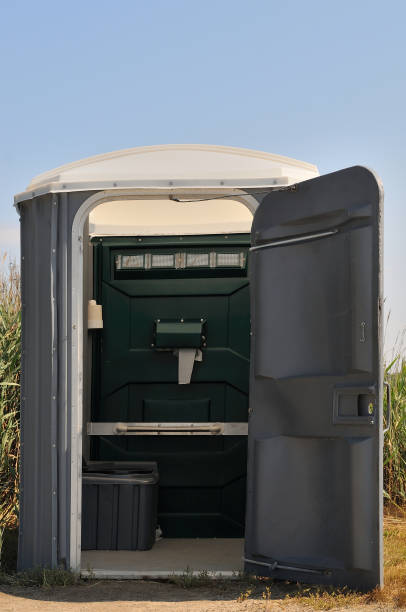 Best Porta potty delivery and setup  in Marion, IL