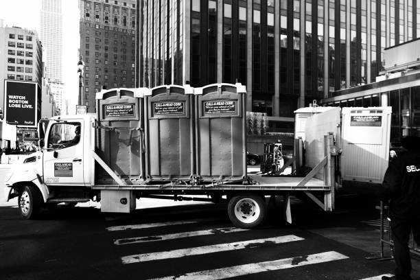 Best Porta potty rental near me  in Marion, IL
